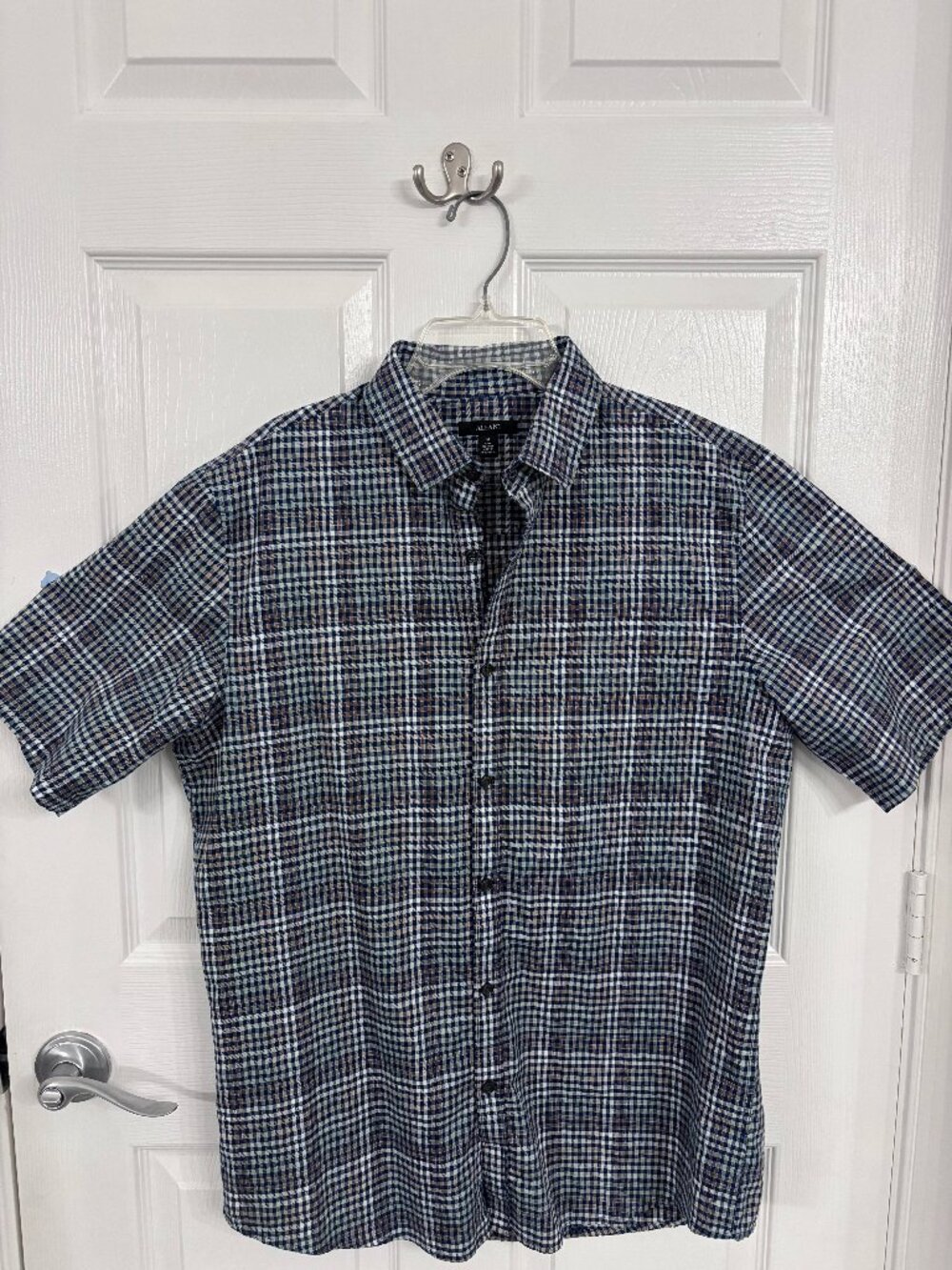 Plaid Men's Short-sleeved Shirt